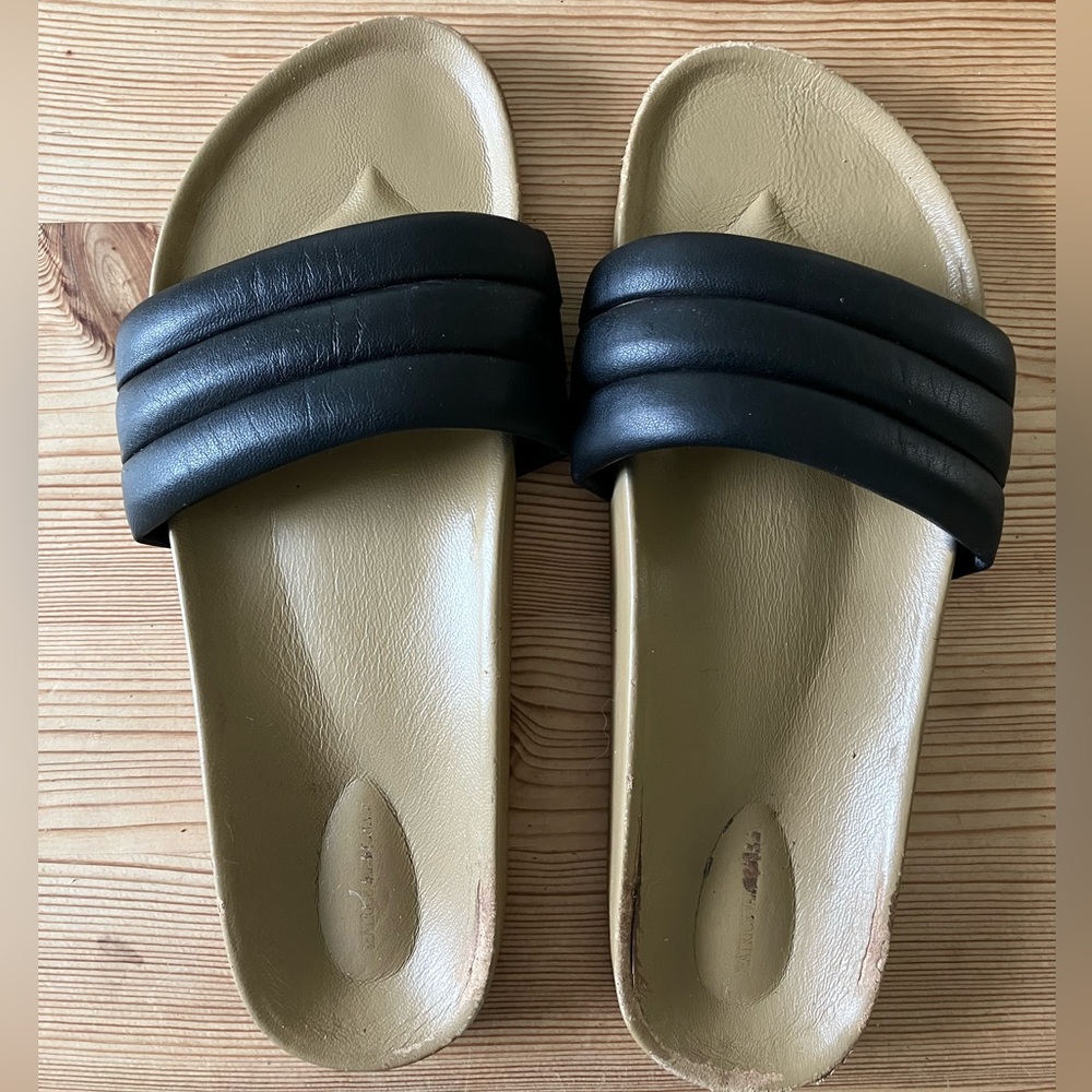 Beatrice Valenzuela Classic Sandalia Sandals in Black